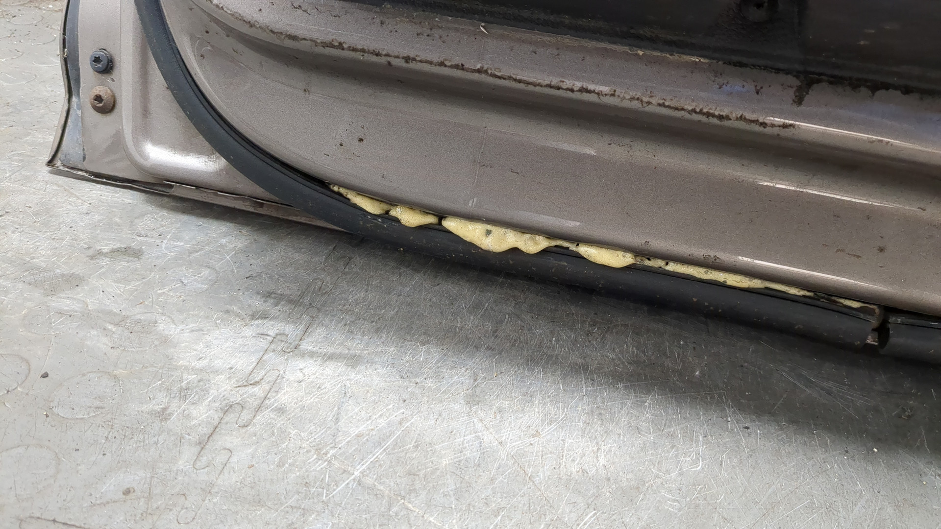 Дверь передняя правая