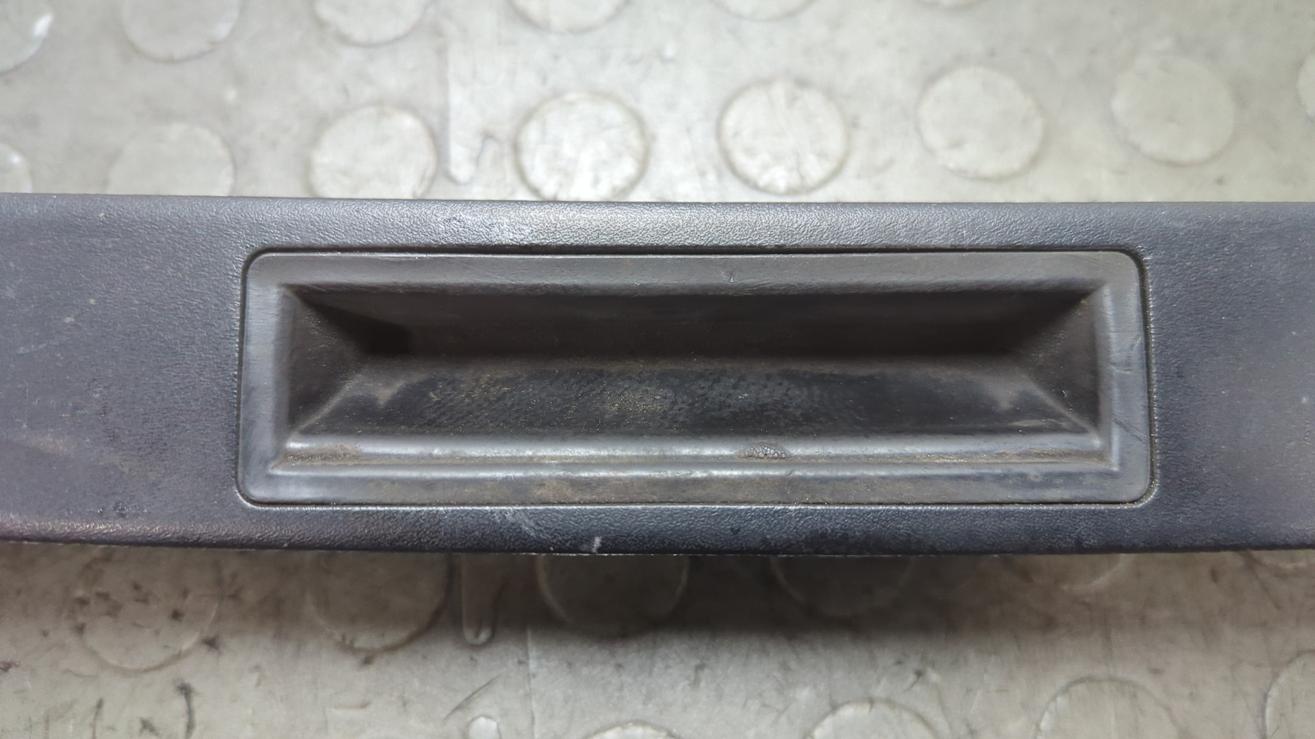 Фонарь подсветки номера