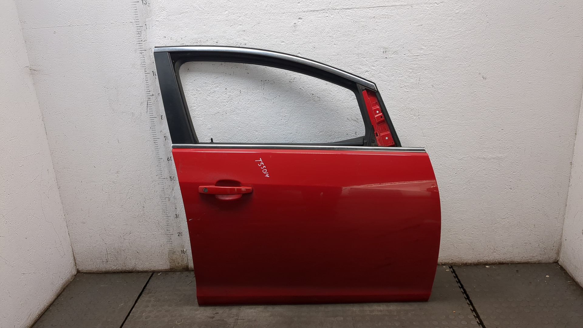 Дверь передняя правая