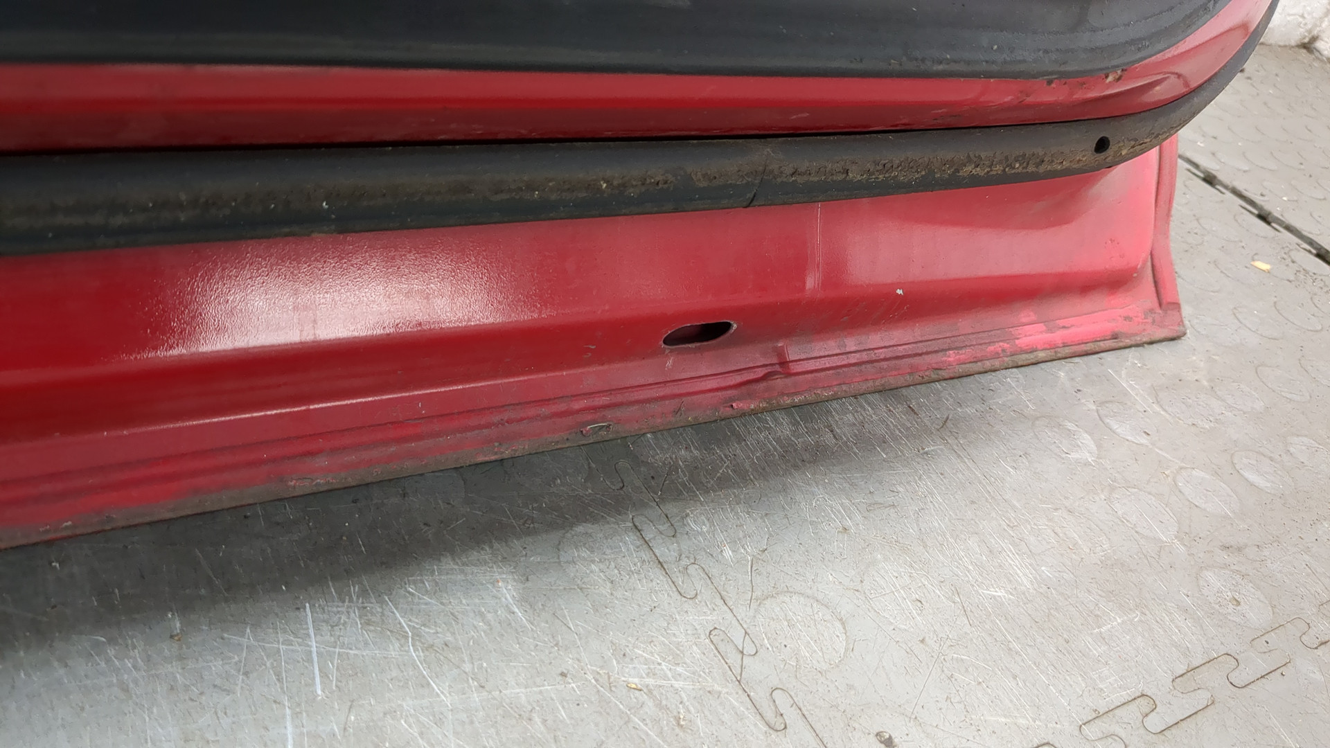 Дверь передняя левая