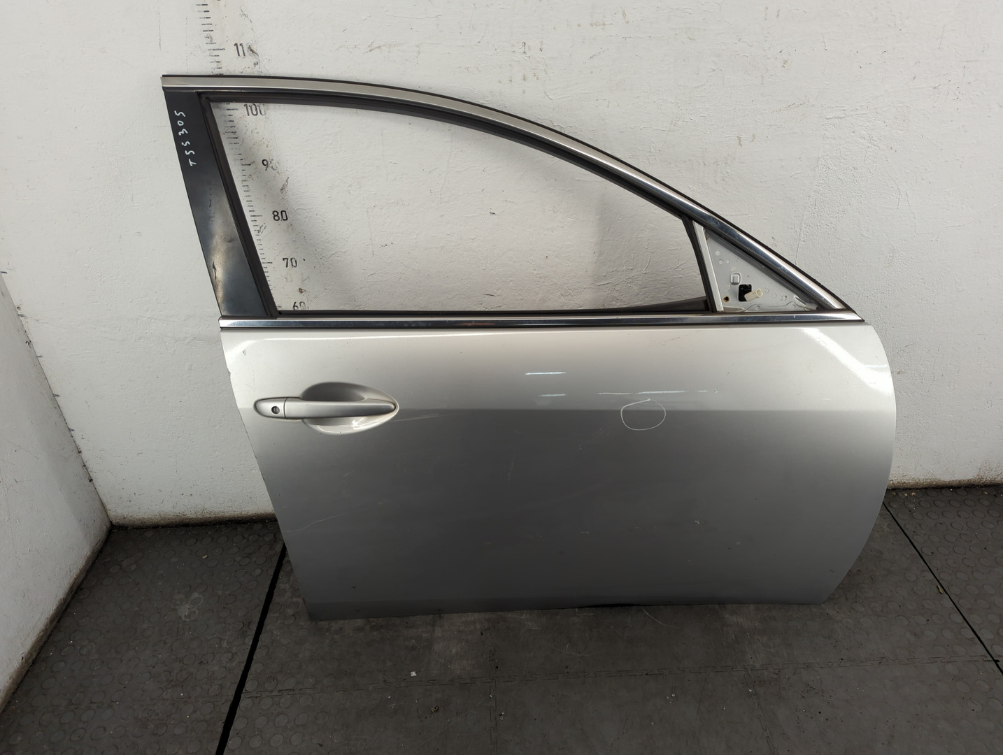 Дверь передняя правая