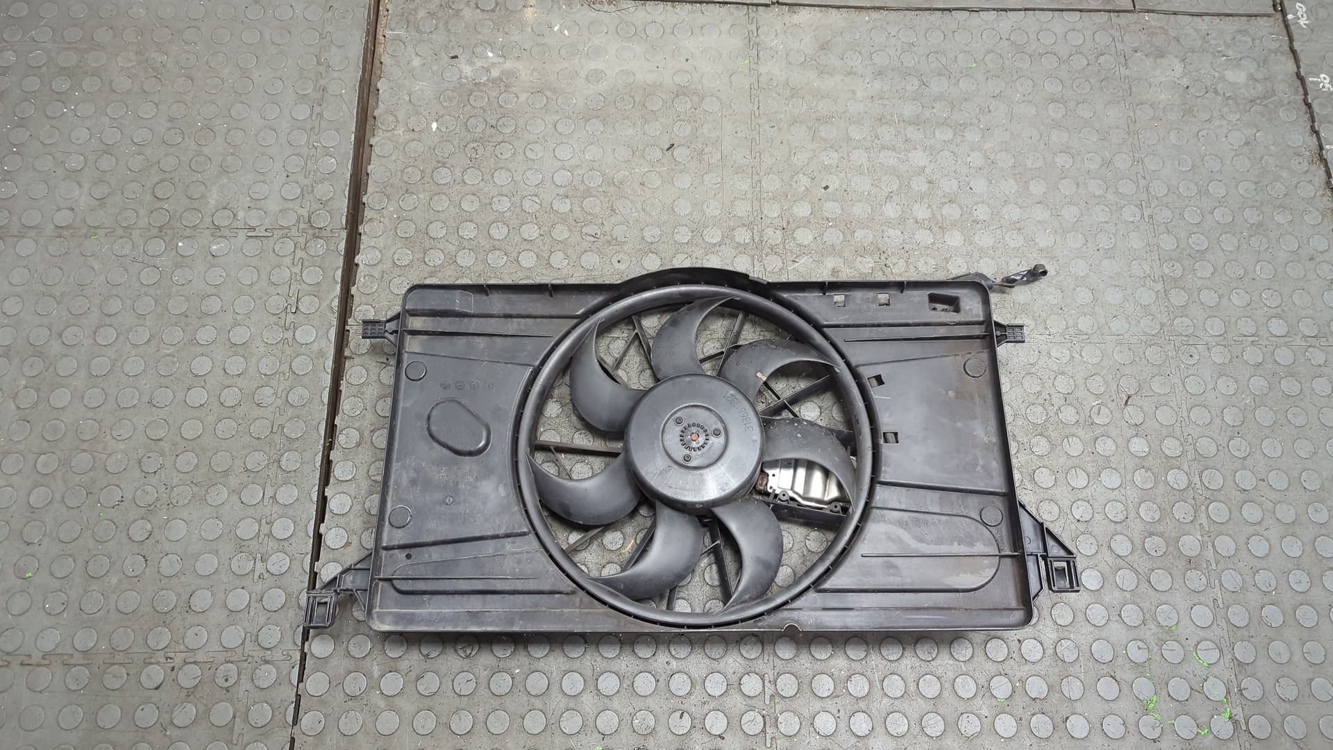 Вентилятор радиатора