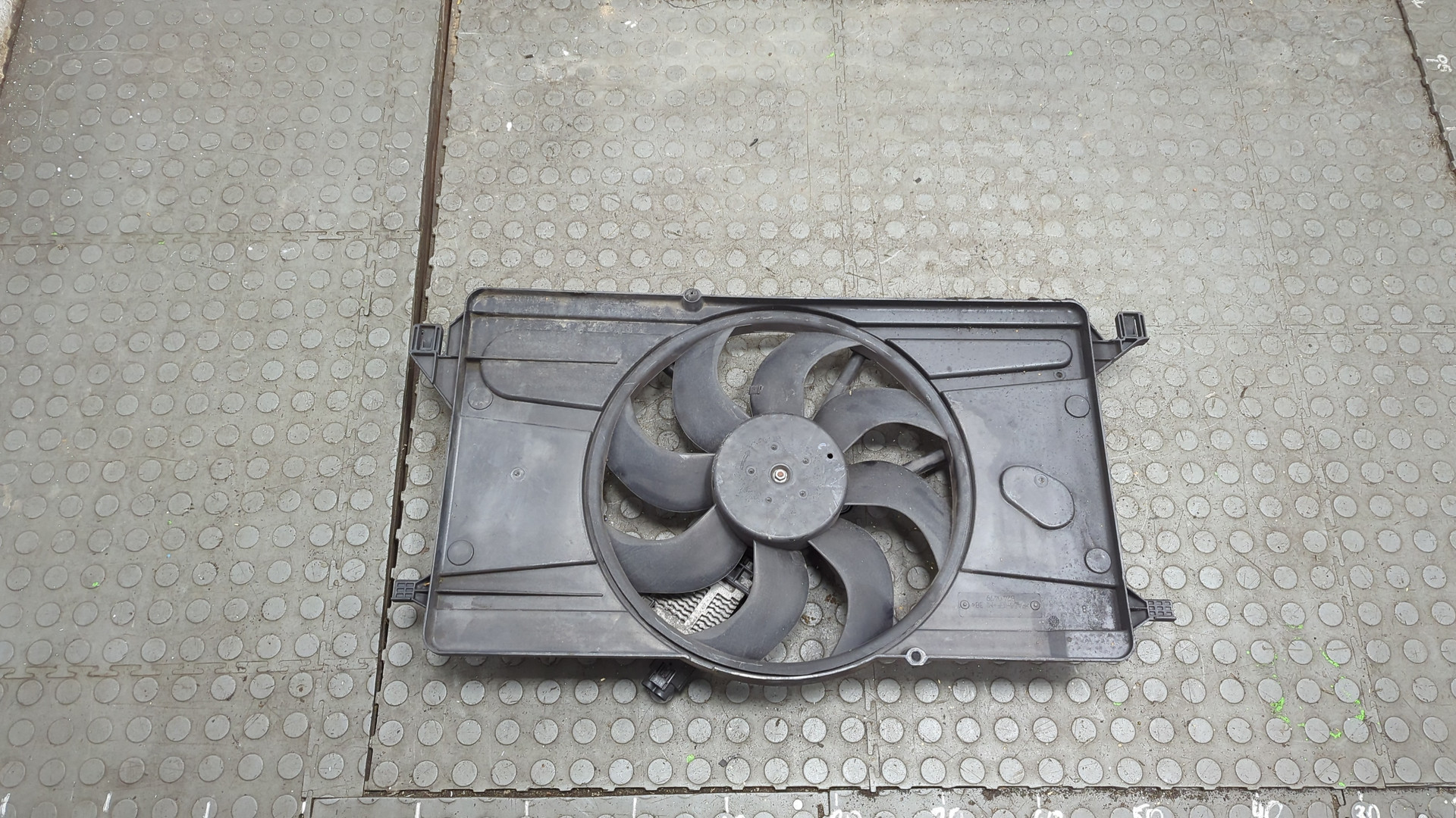 Вентилятор радиатора