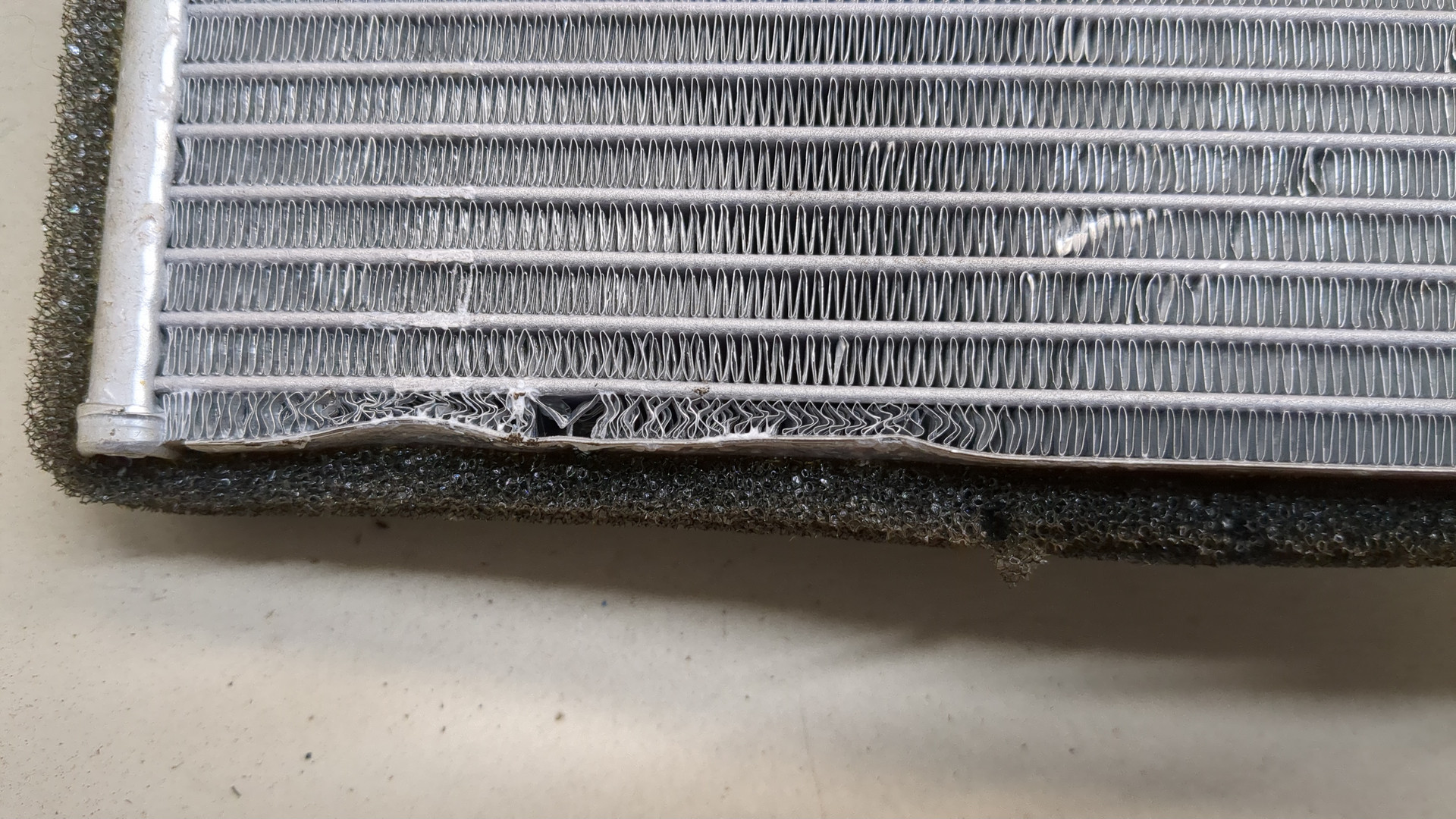 Радиатор отопителя