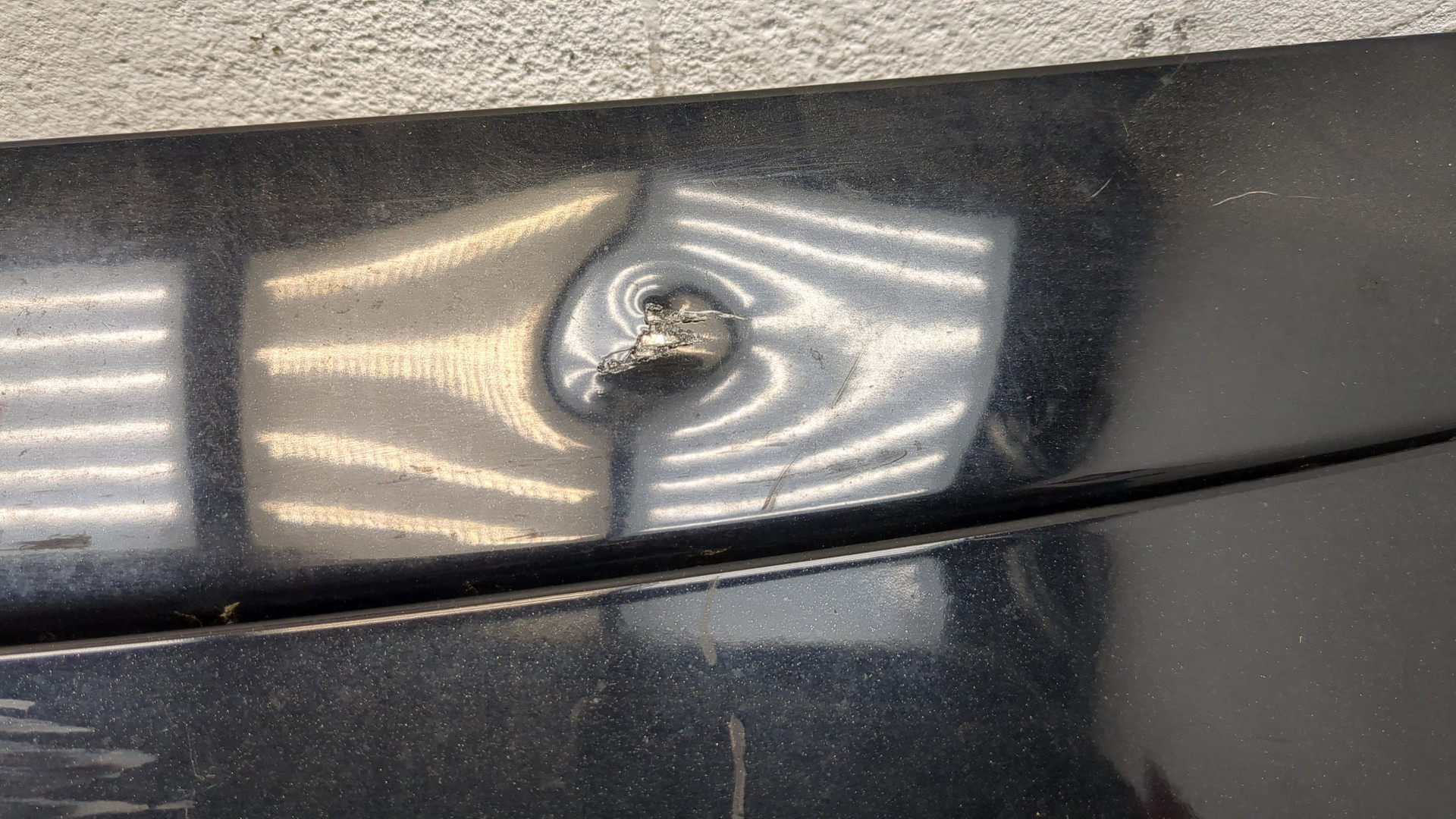 Дверь багажника