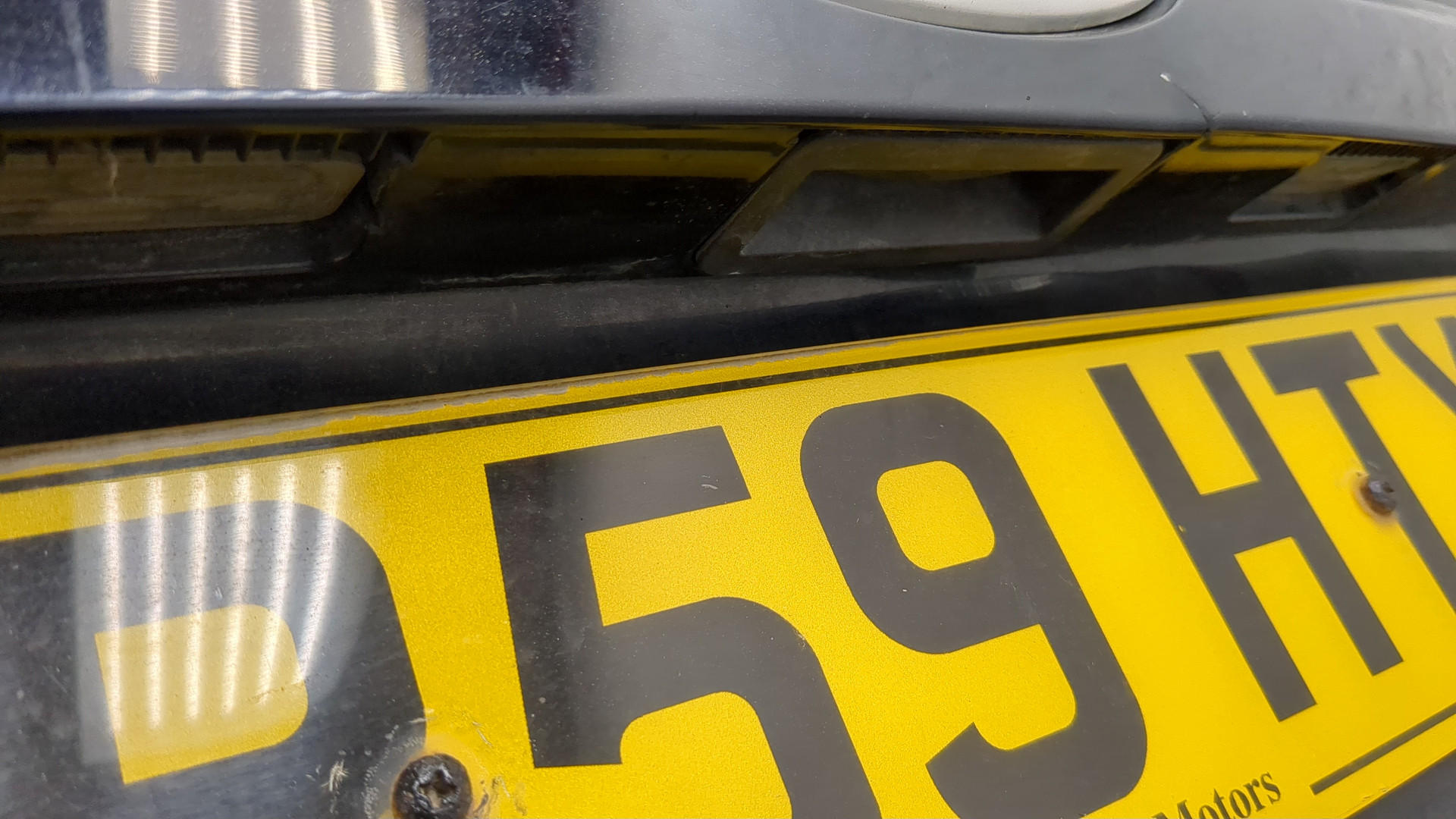 Дверь багажника