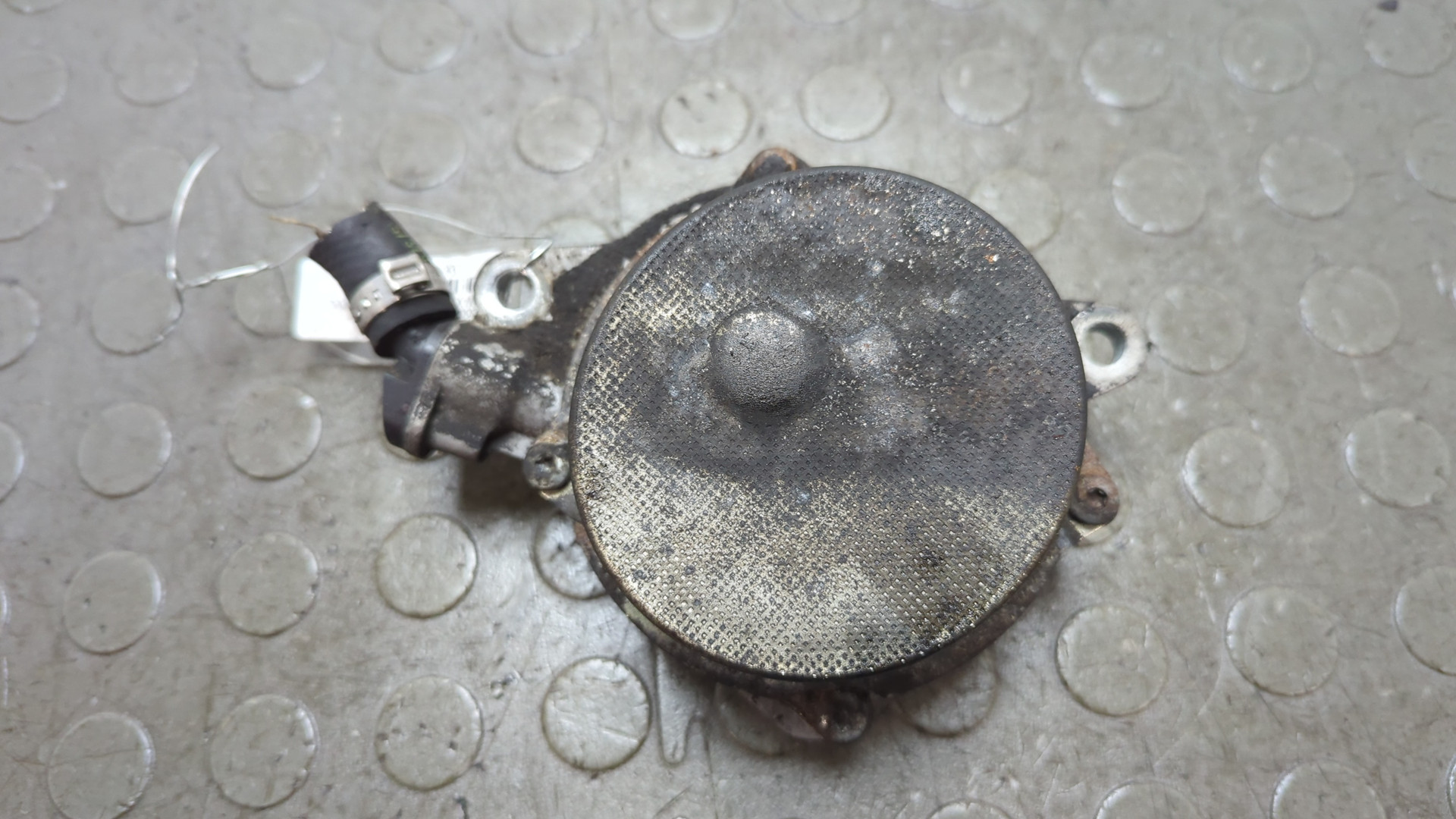 Насос вакуумный