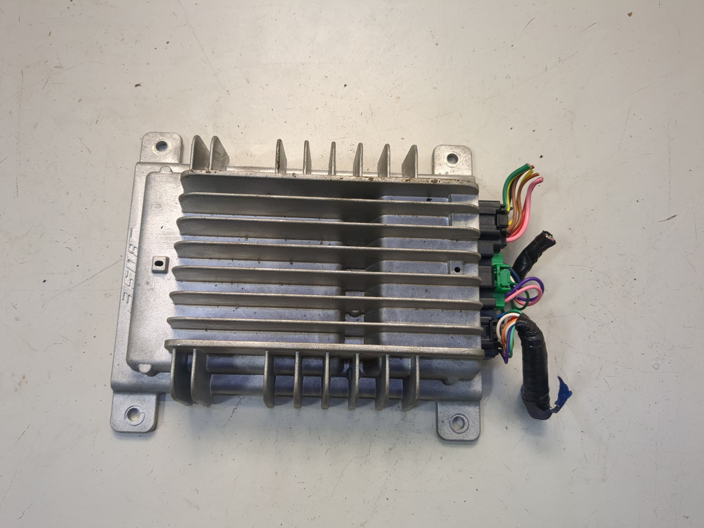 Усилитель акустической системы