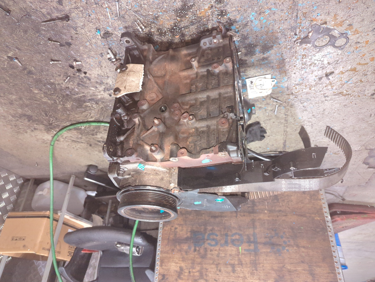 Блок двигателя