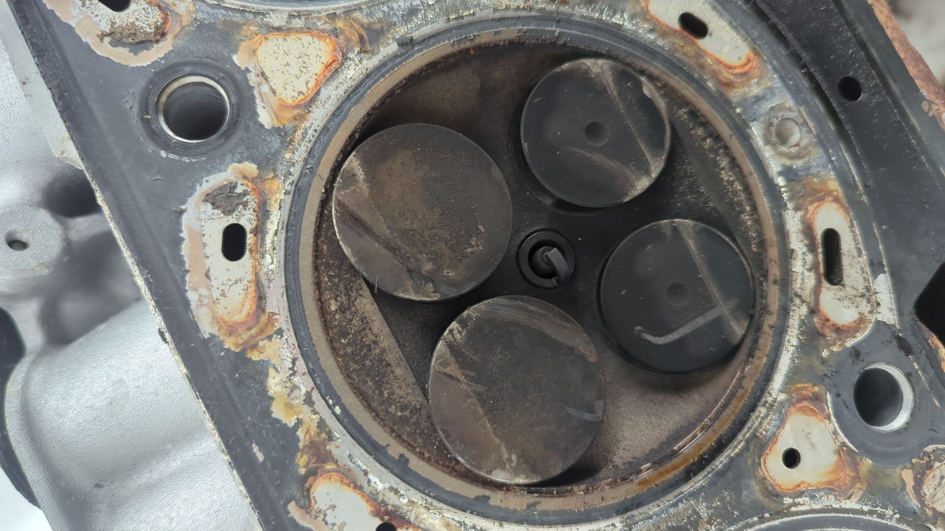 Головка блока цилиндров