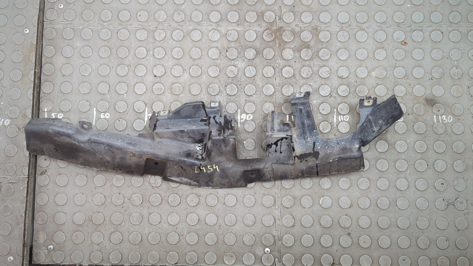 Кожух рулевой колонки