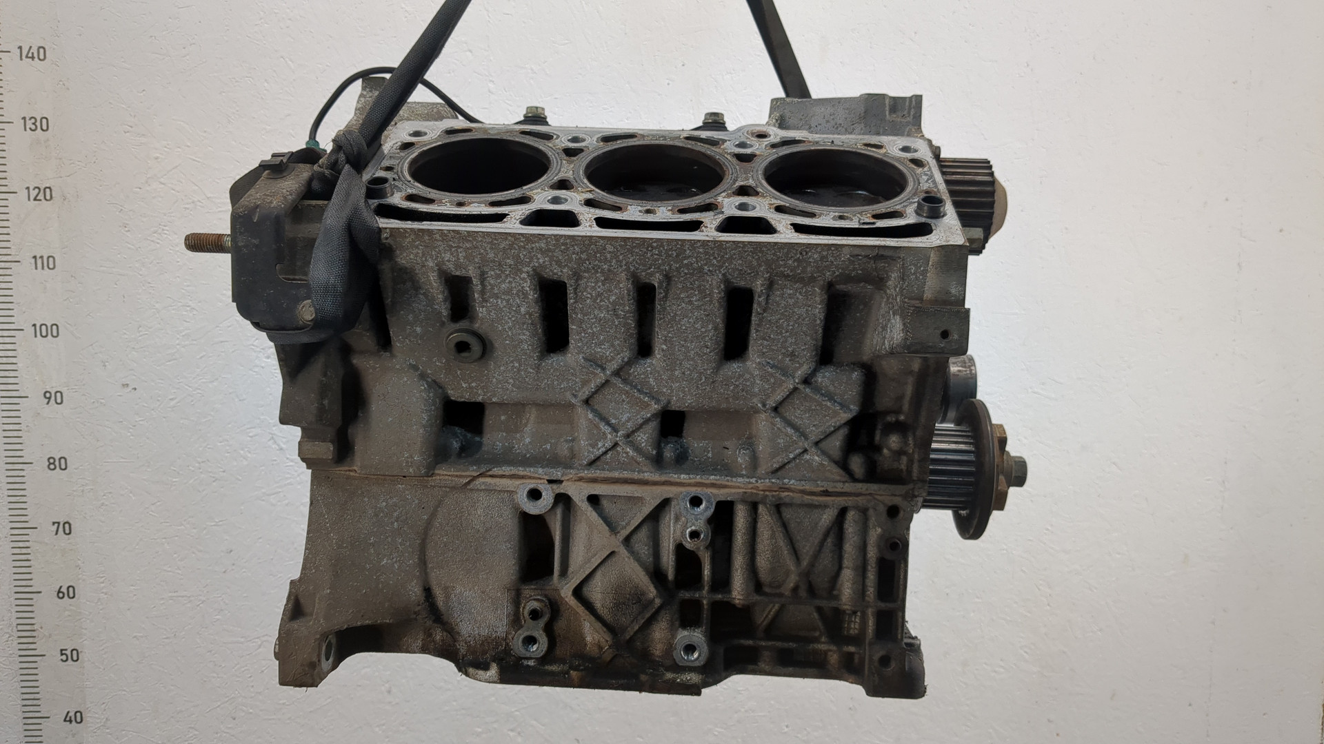 Блок двигателя