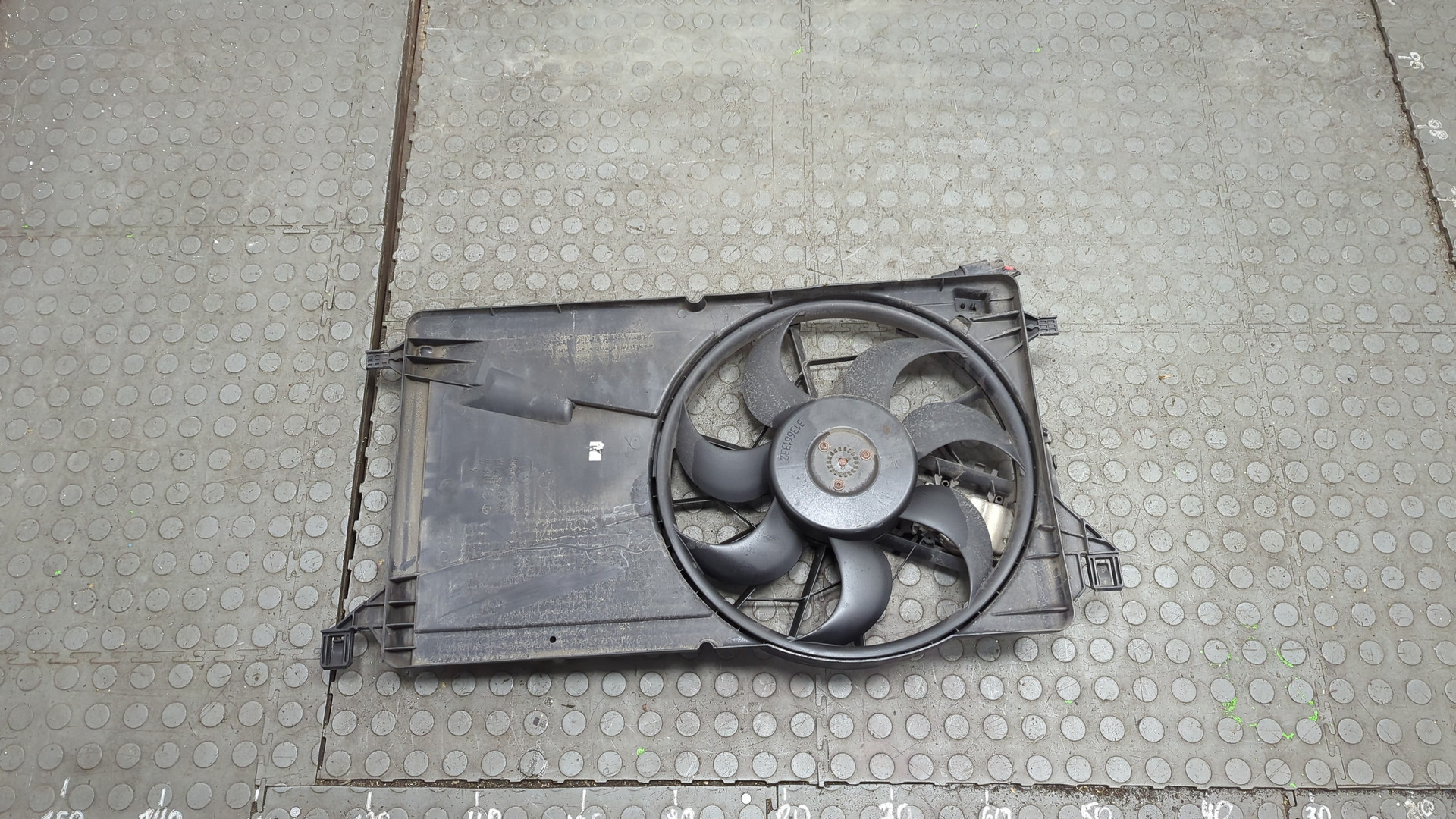 Вентилятор радиатора