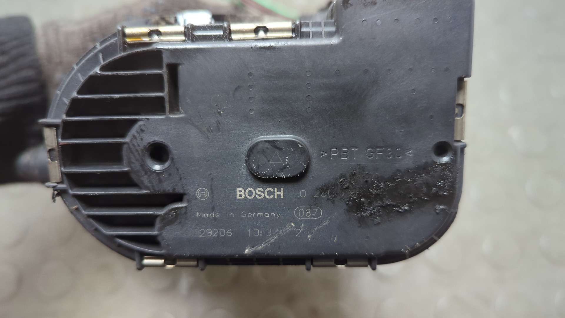 Заслонка дроссельная электрическая