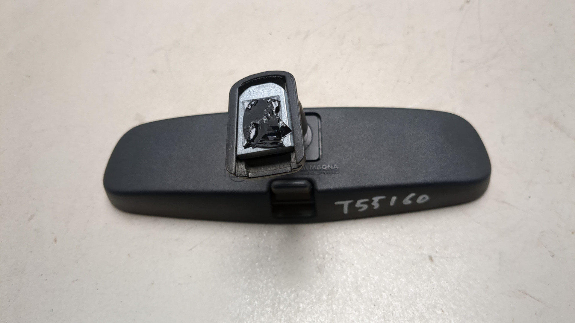 Зеркало заднего вида