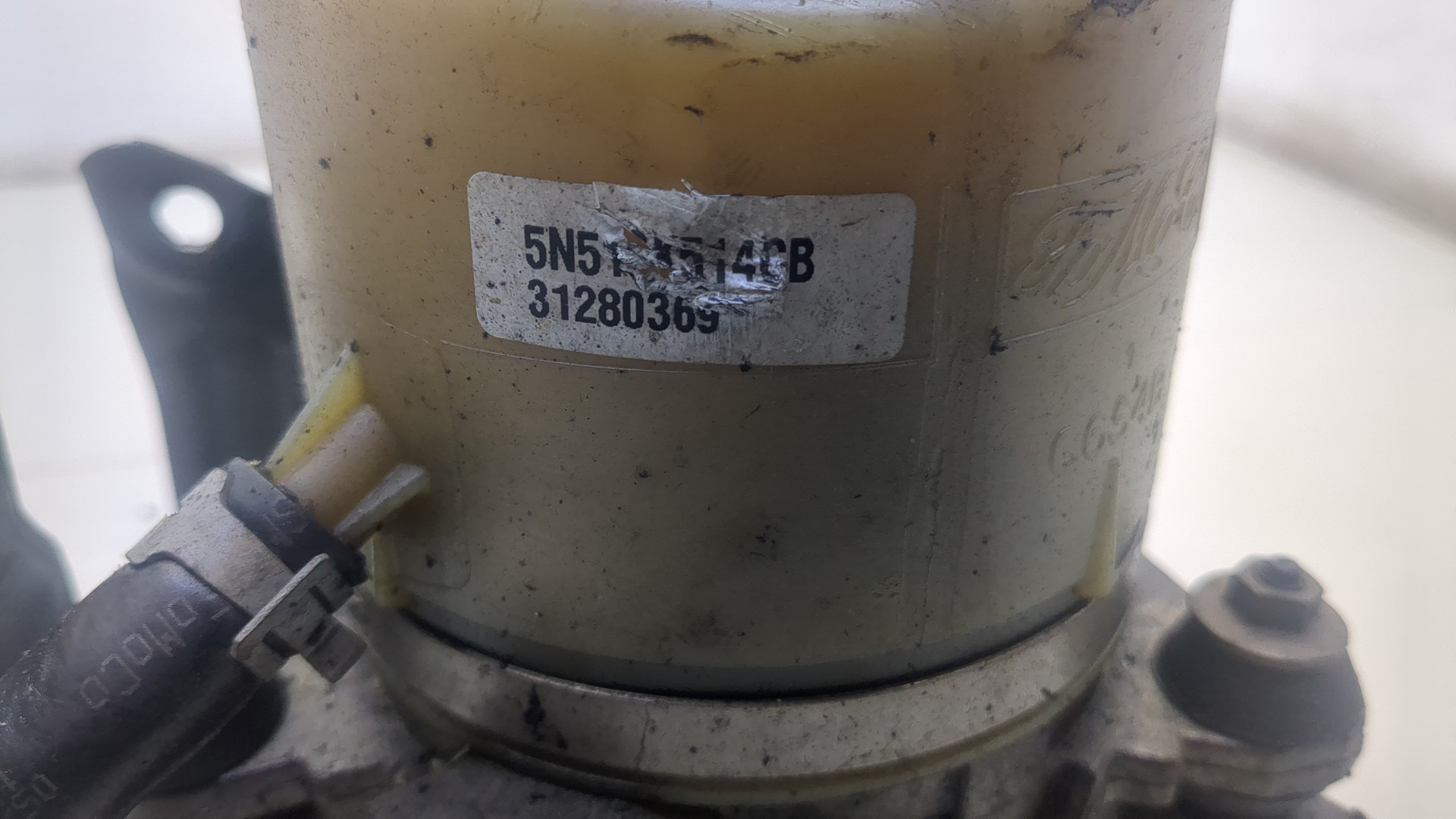 Насос ГУР (гидроусилитель руля)