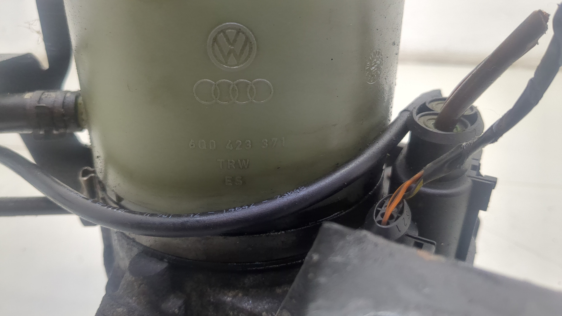 Насос ГУР (гидроусилитель руля)