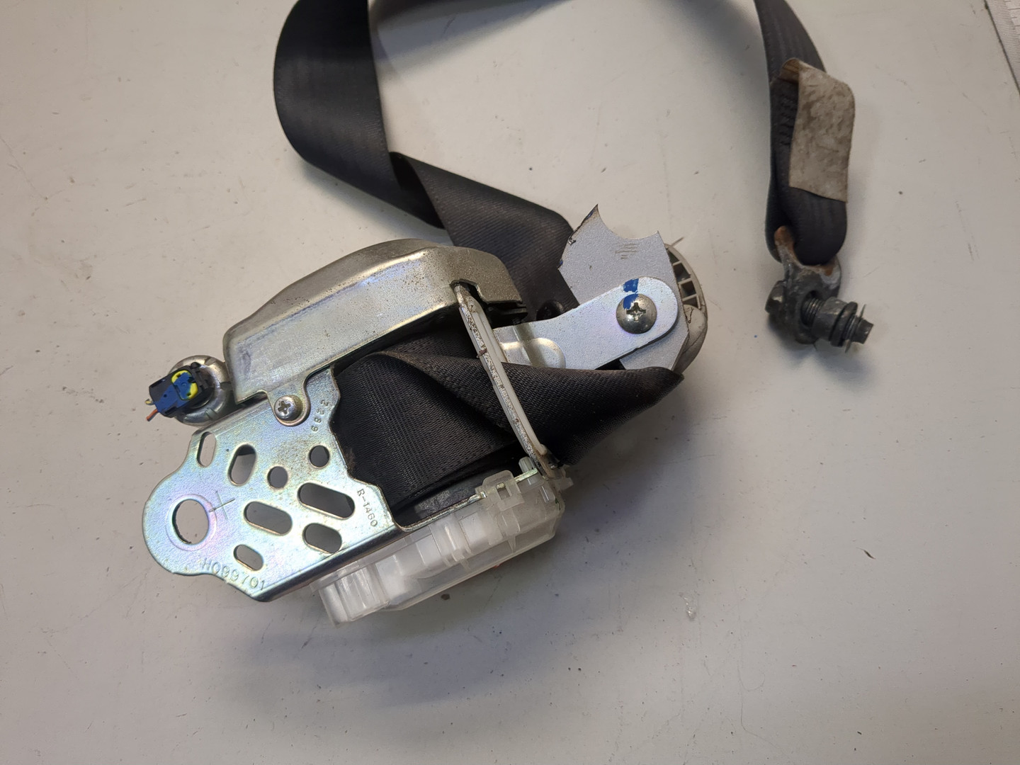 Ремень безопасности