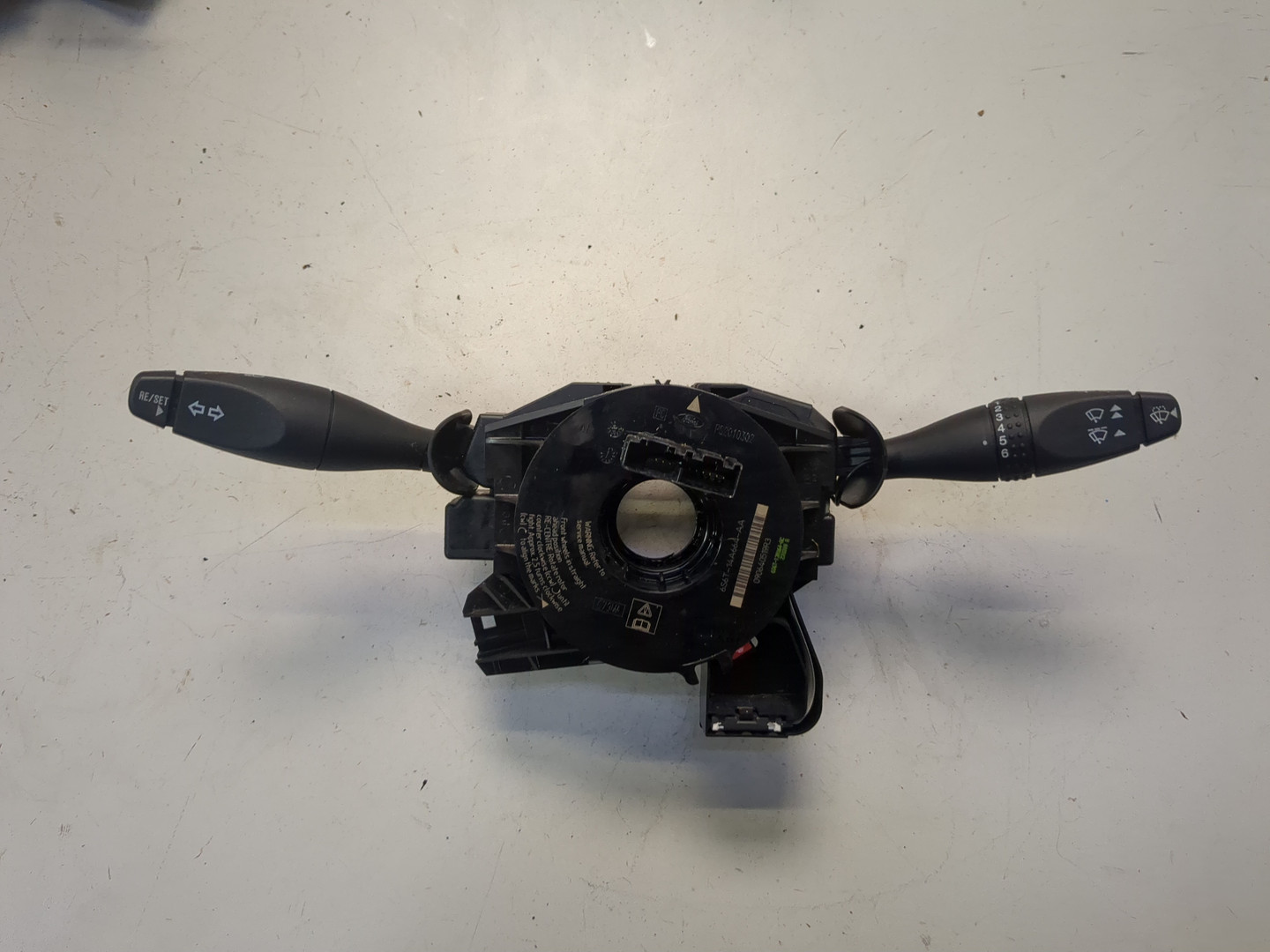 Переключатель подрулевой