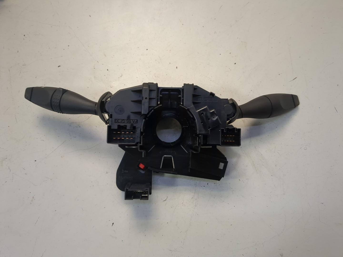 Переключатель подрулевой