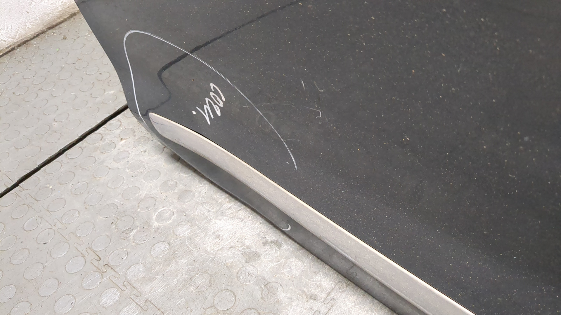 Дверь передняя левая