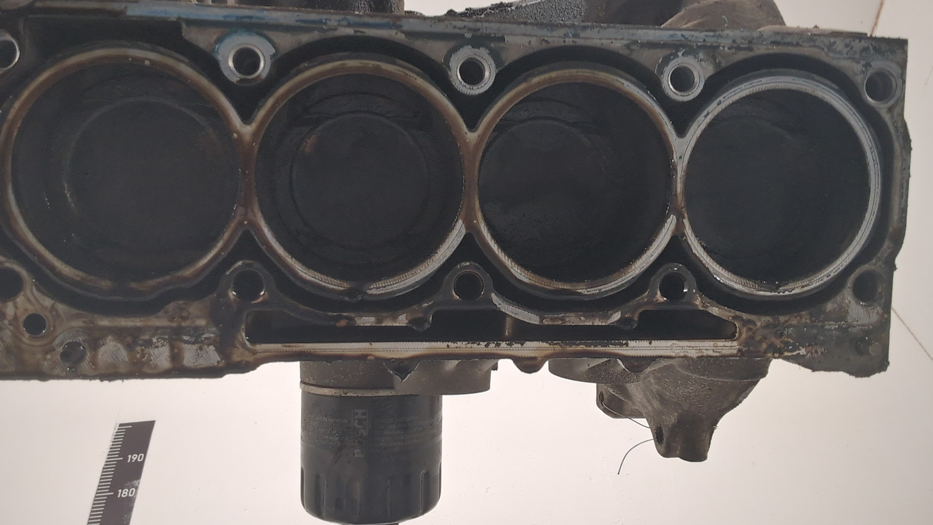 Блок двигателя