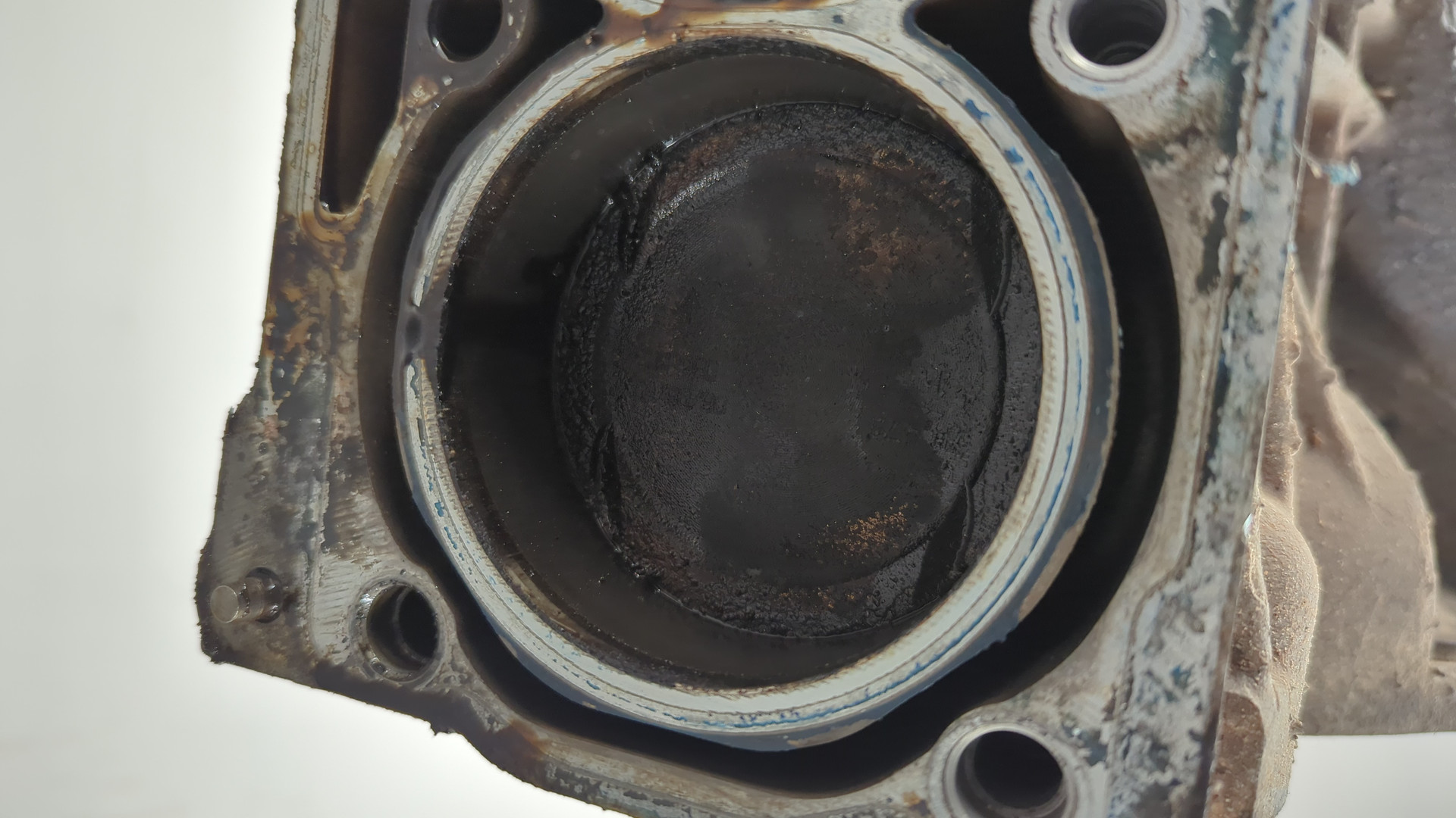 Блок двигателя