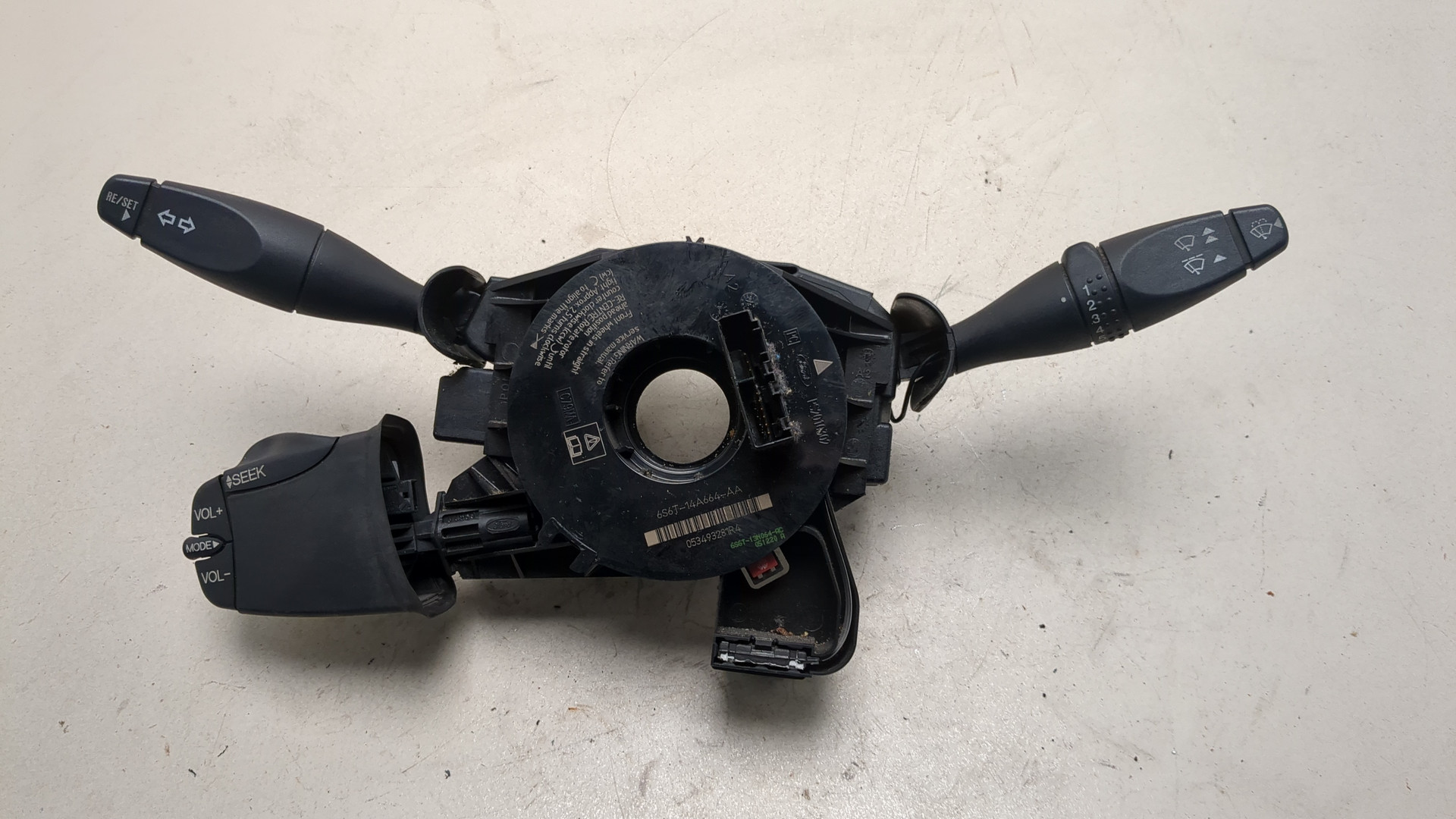 Переключатель подрулевой