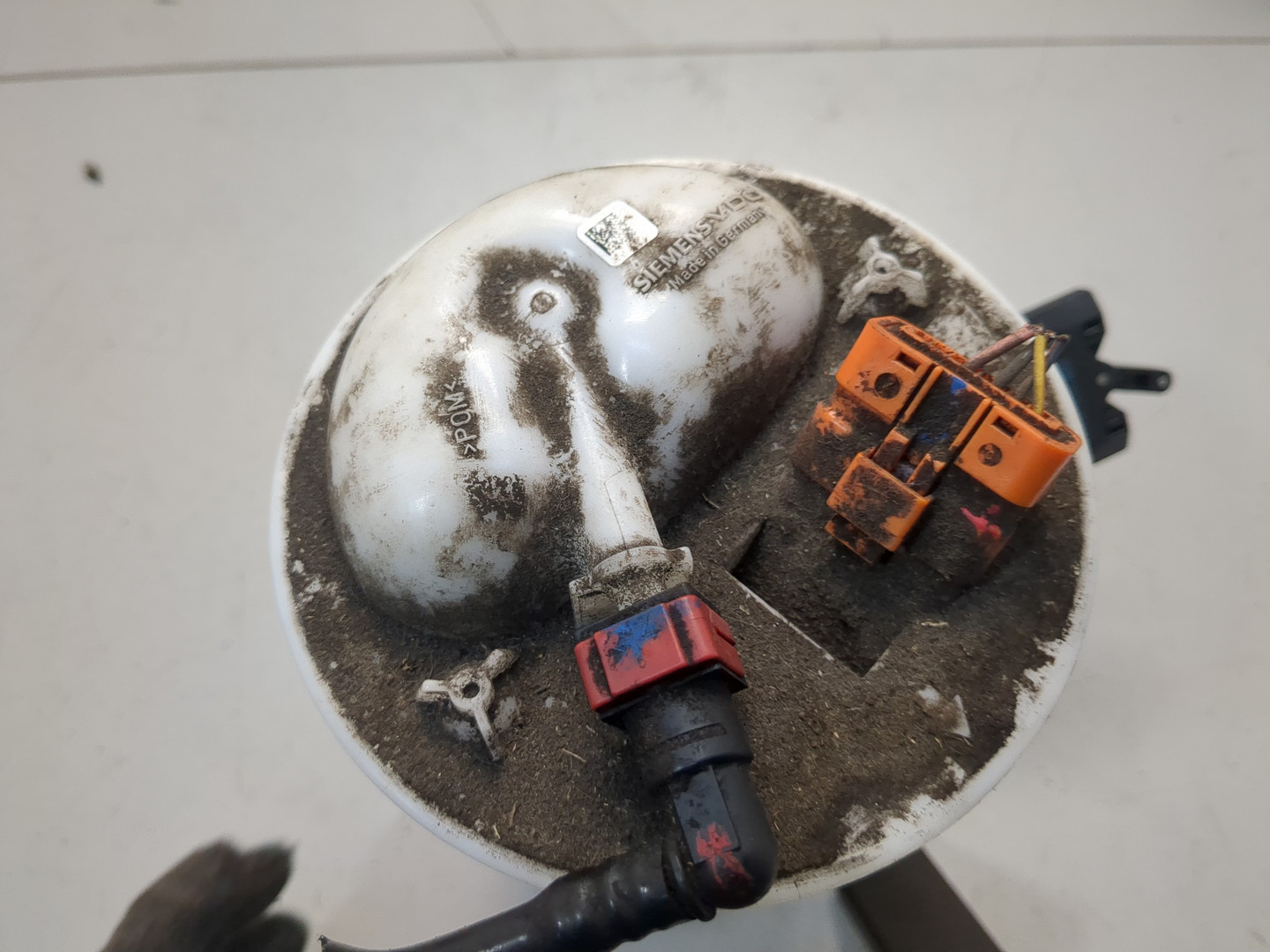 Насос топливный электрический