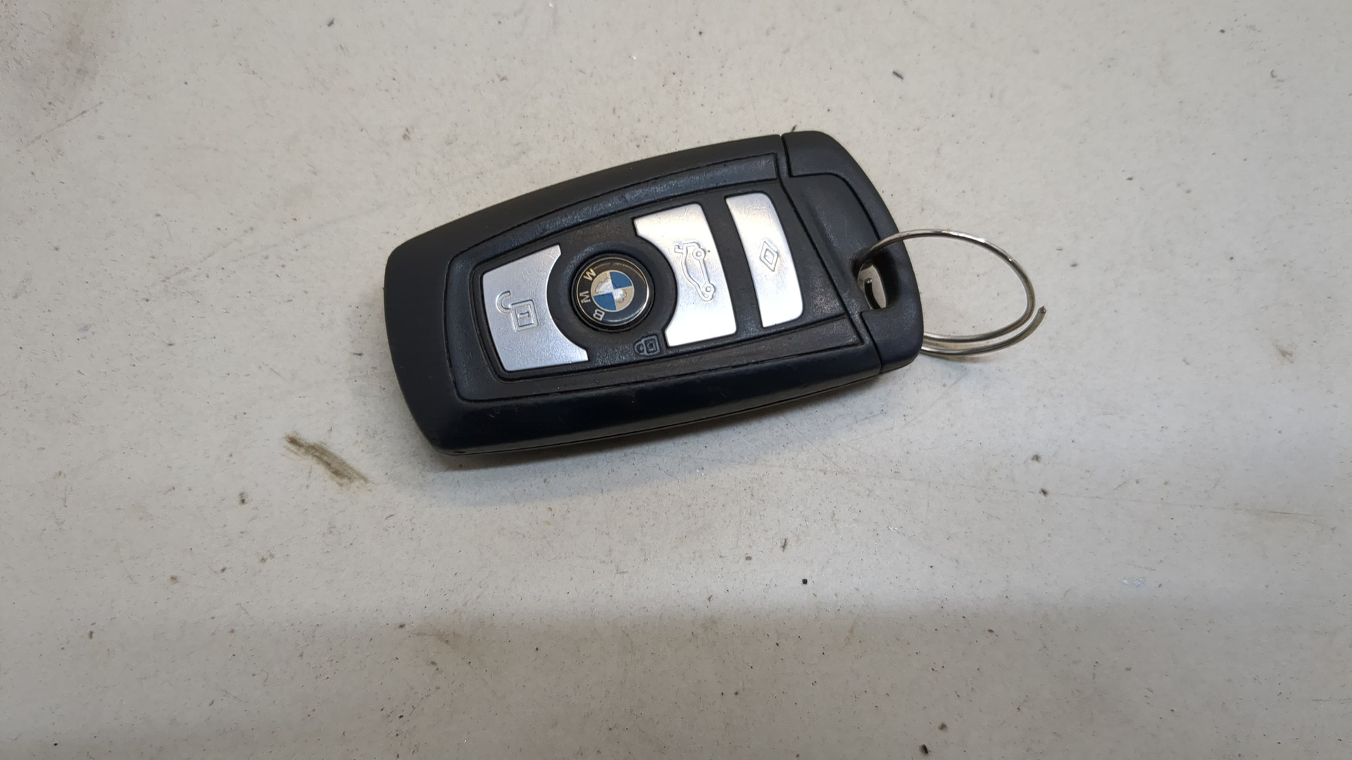 Ключ зажигания