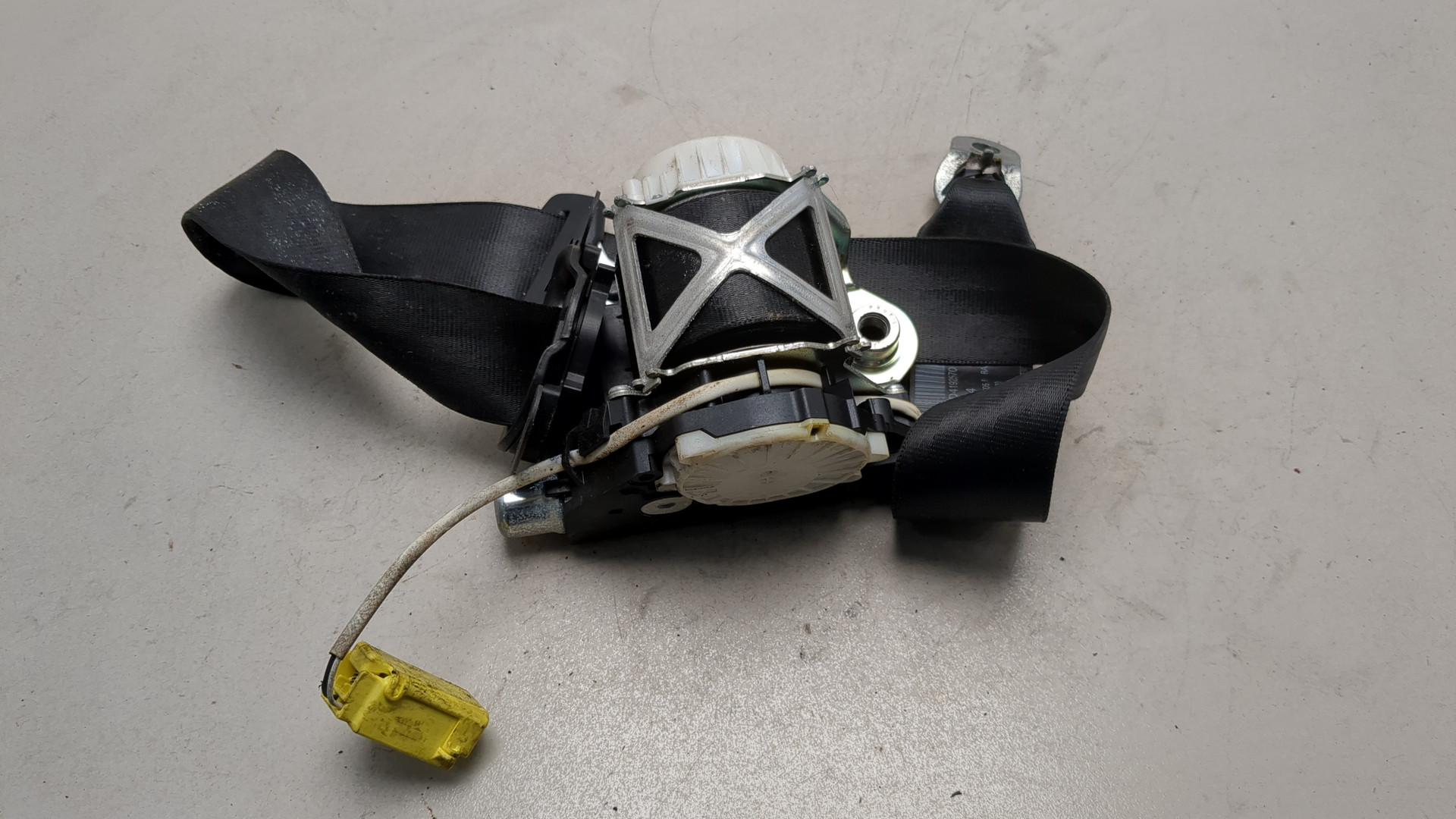 Ремень безопасности