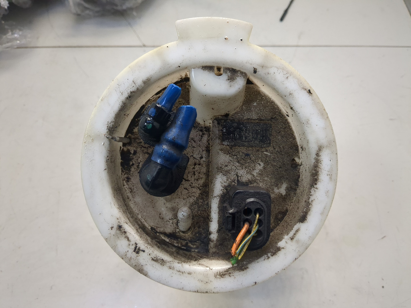 Насос топливный электрический