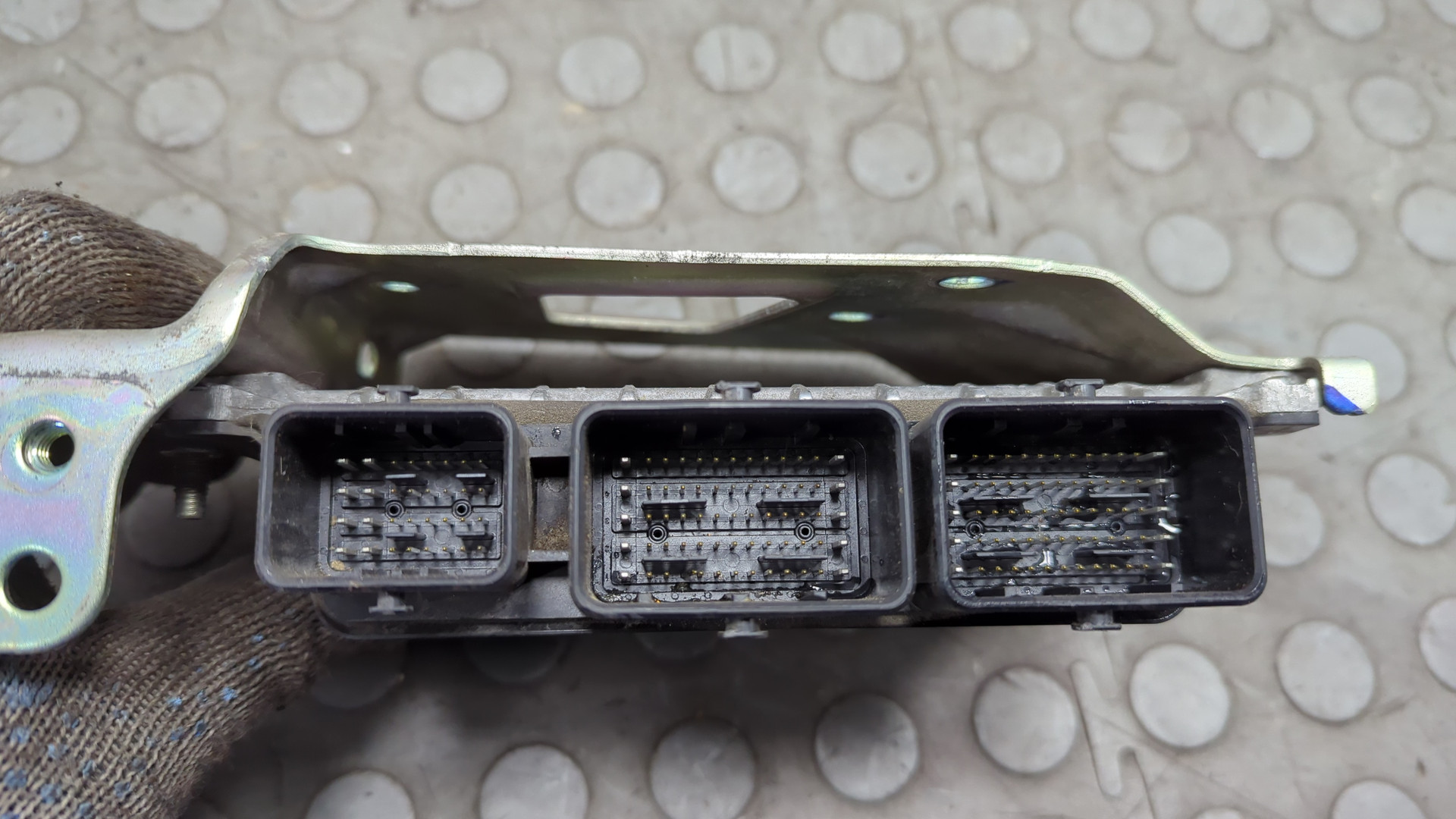 Блок управления двигателем