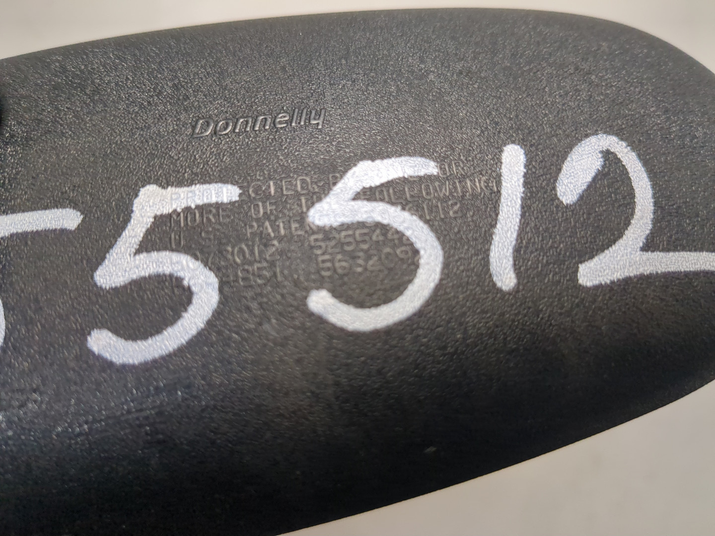 Зеркало заднего вида