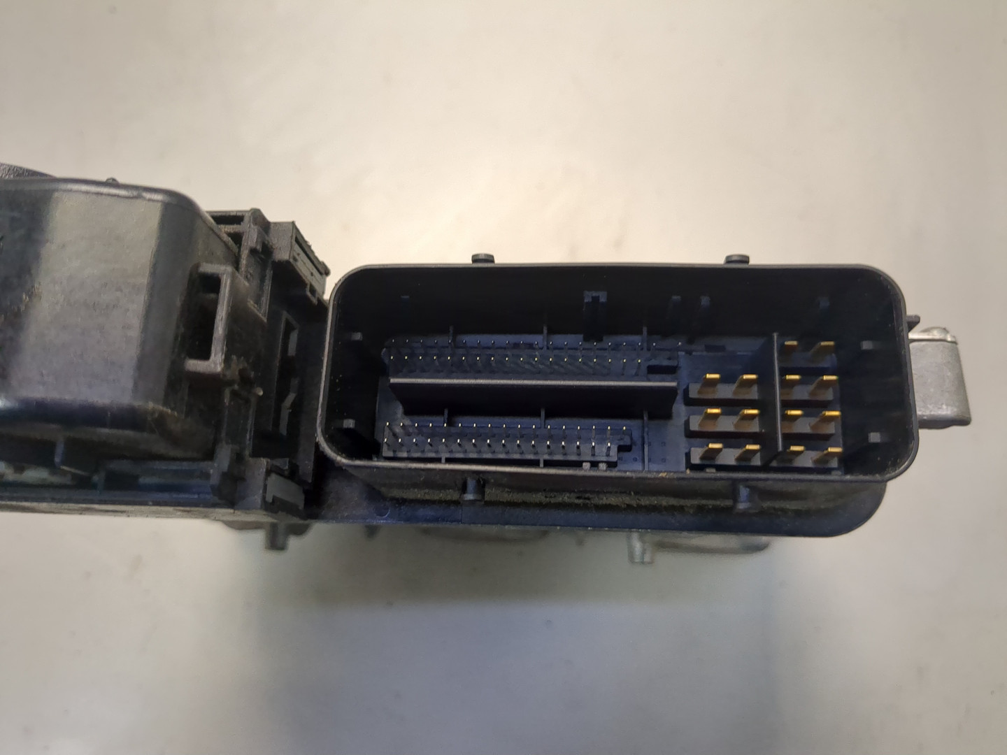 Блок управления двигателем