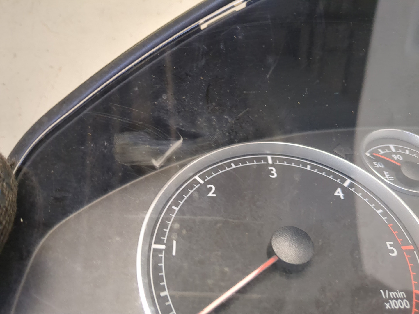 Панель приборов