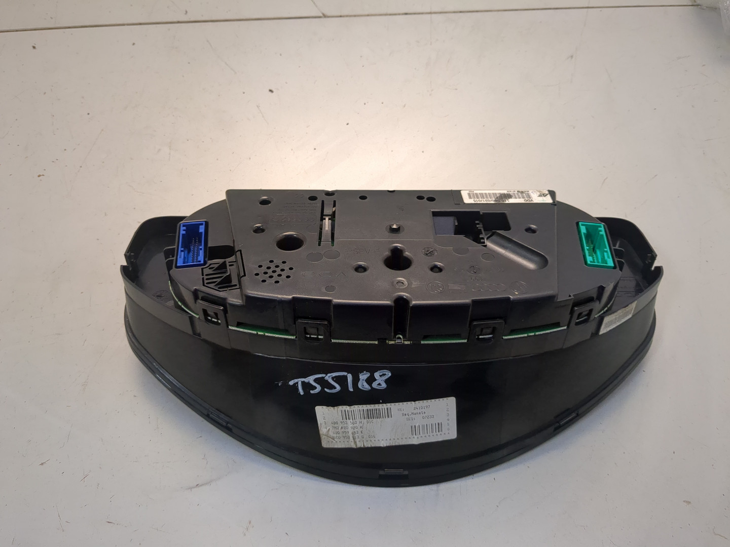 Панель приборов