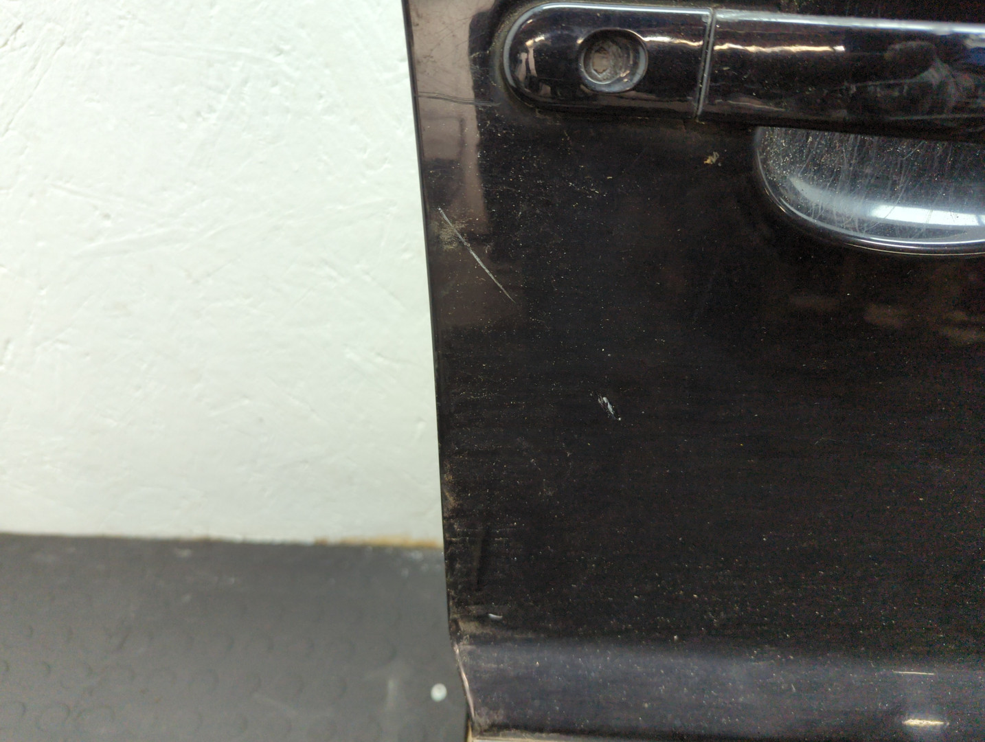 Дверь передняя правая