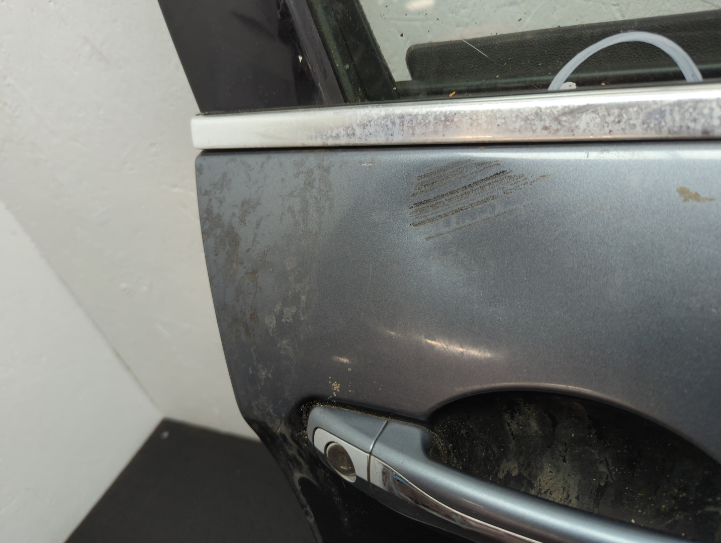 Дверь передняя правая