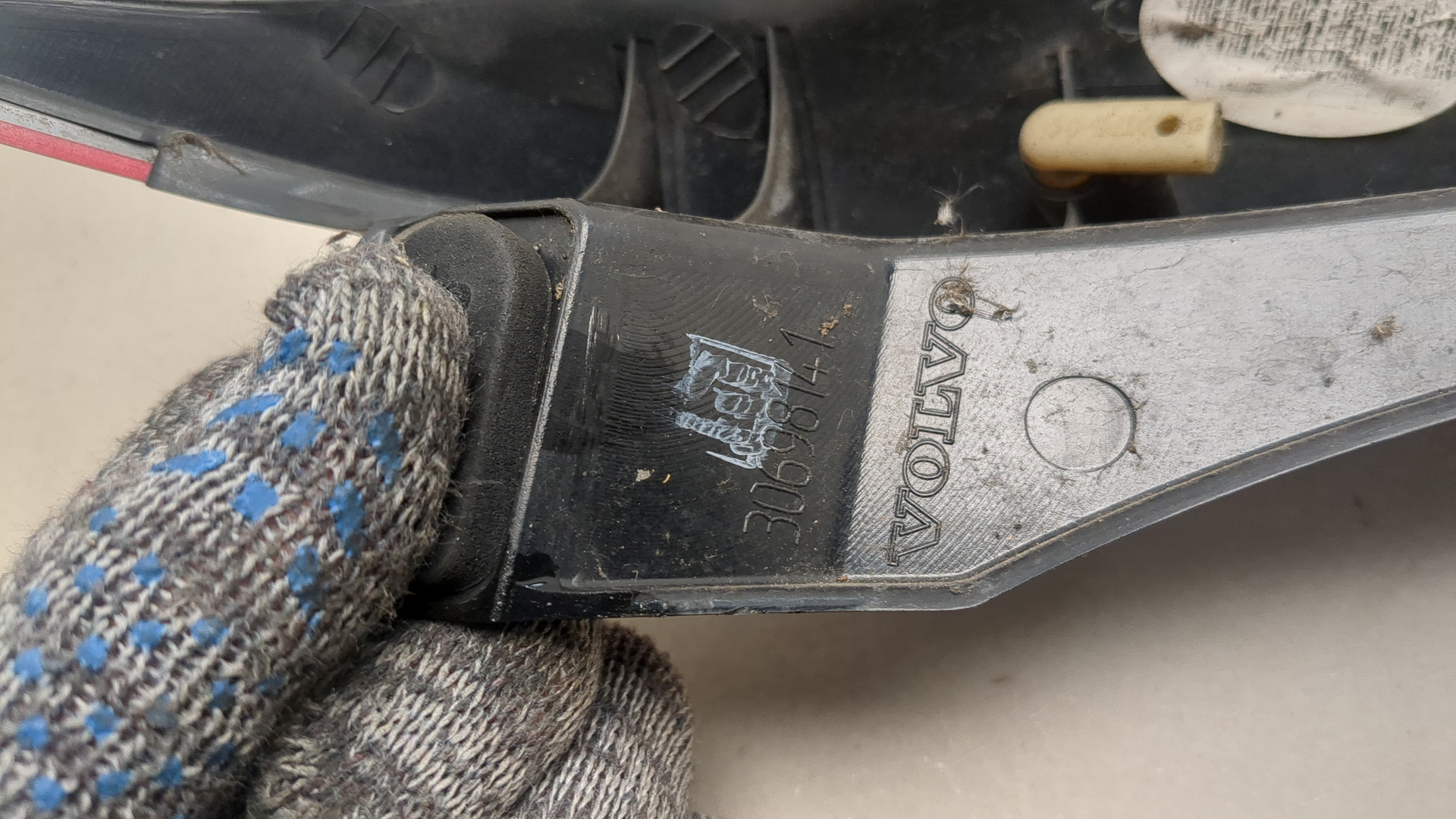 Фонарь задний левый