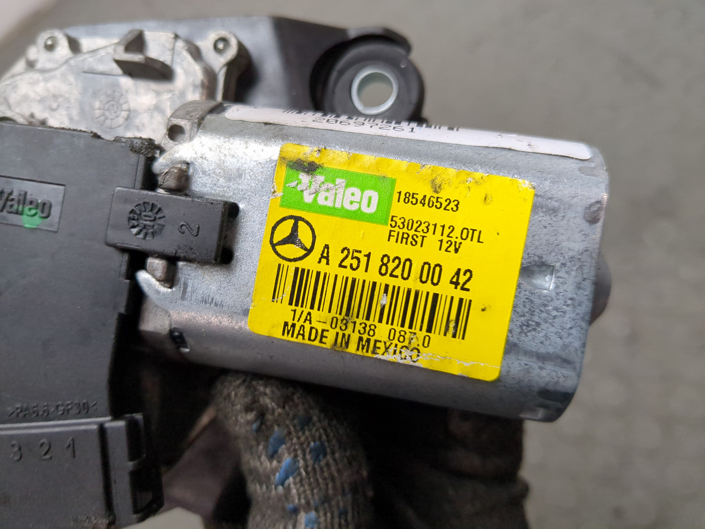 Моторчик стеклоочистителя задний