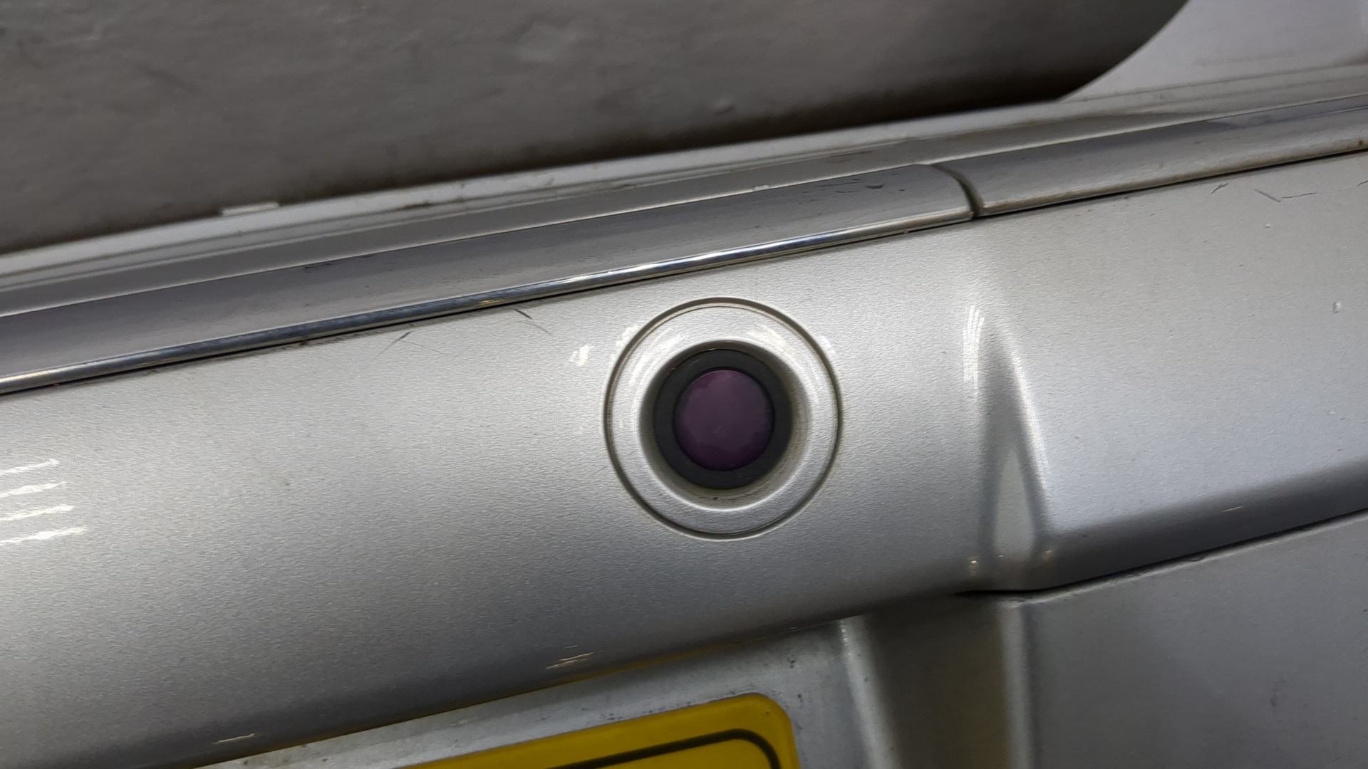 Бампер задний