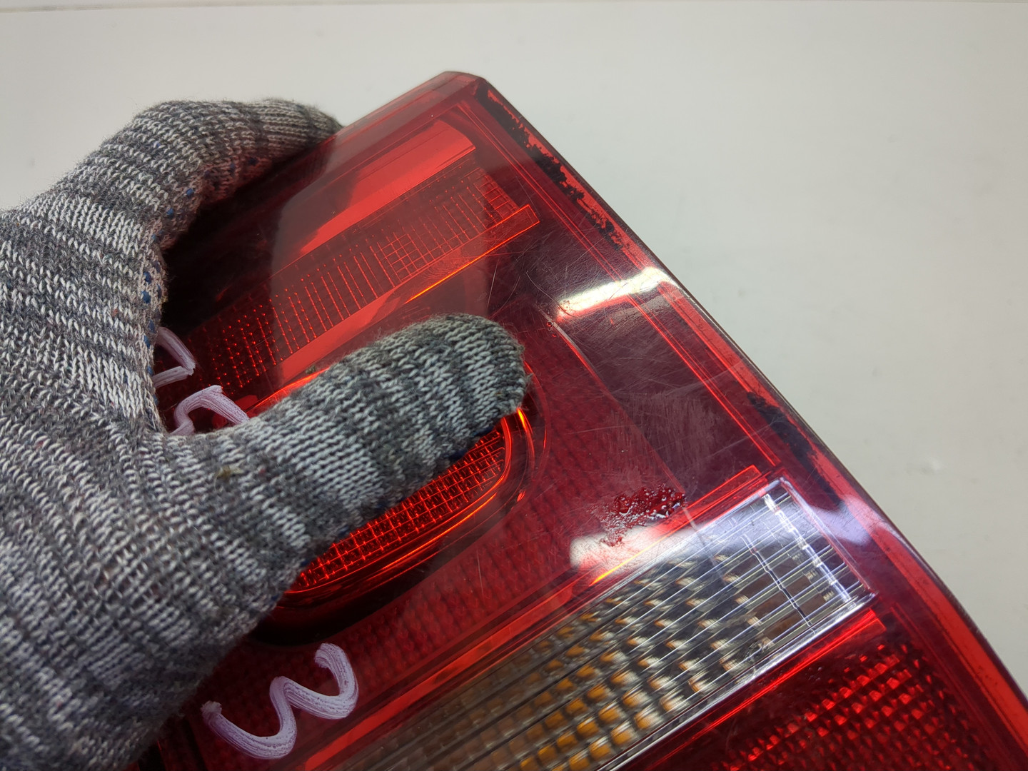 Фонарь задний левый