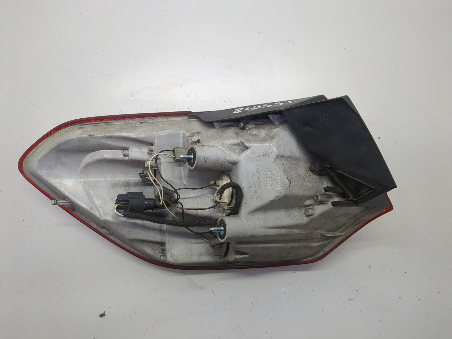 Фонарь задний правый