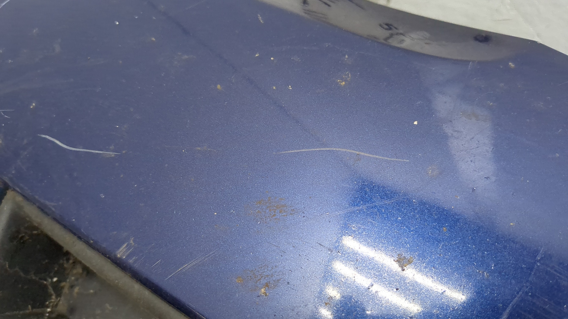 Бампер передний