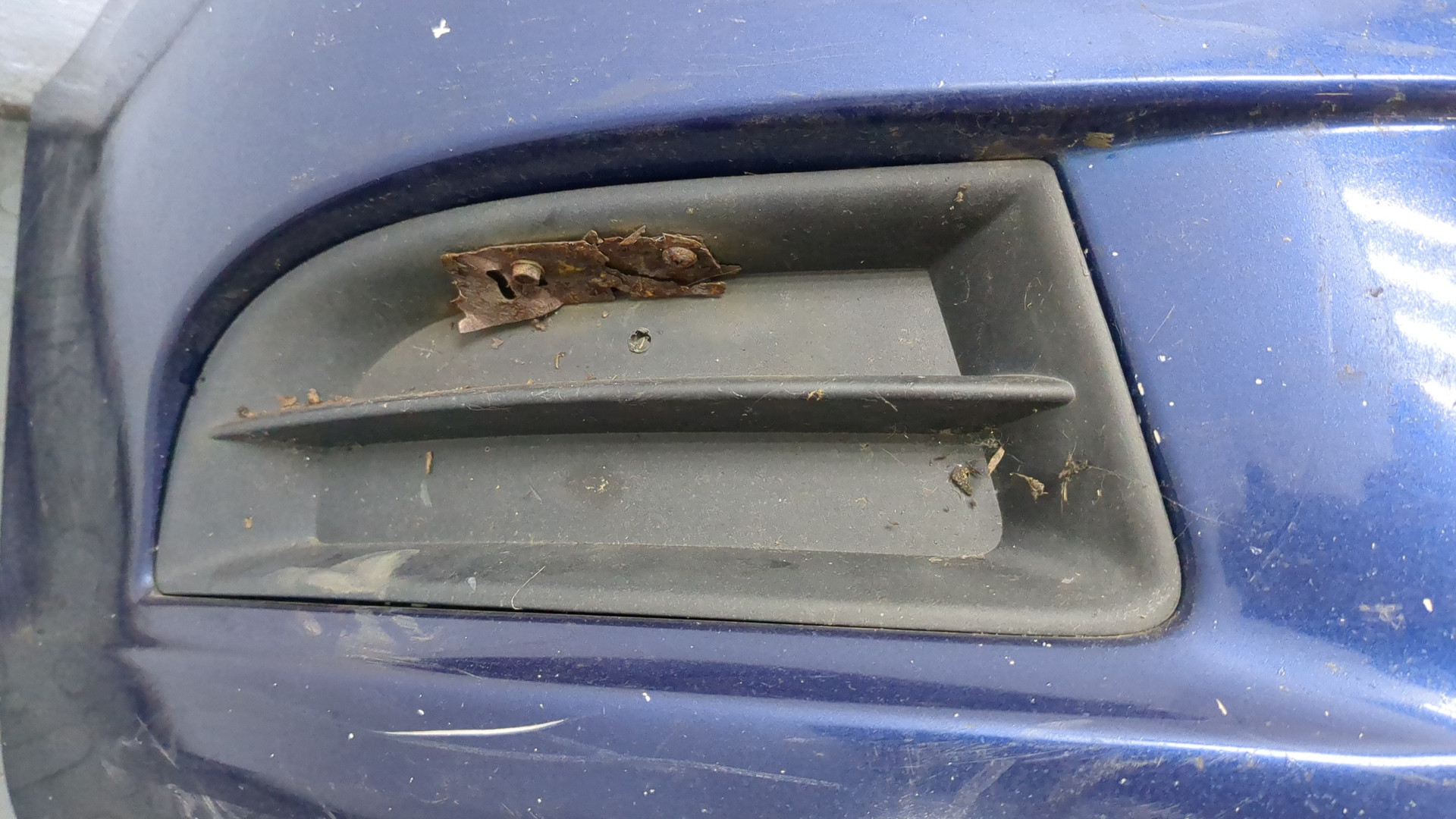 Бампер передний