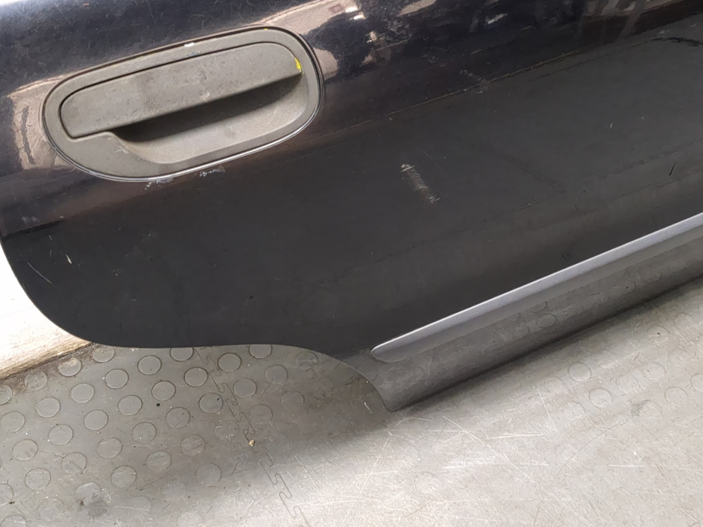 Дверь задняя правая