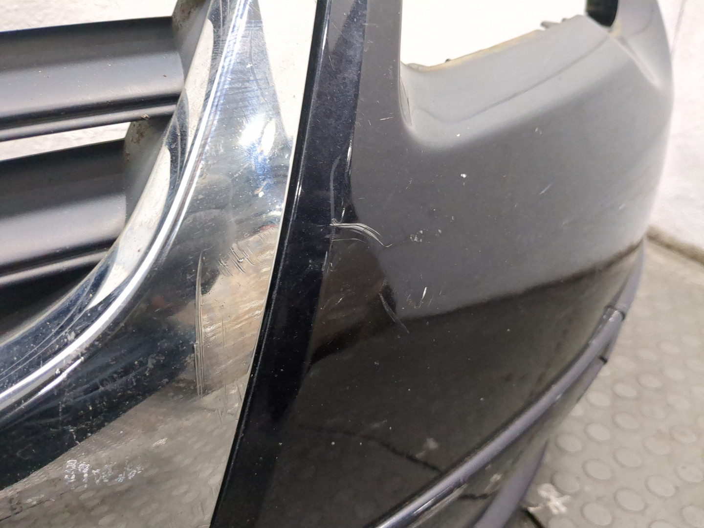 Бампер передний