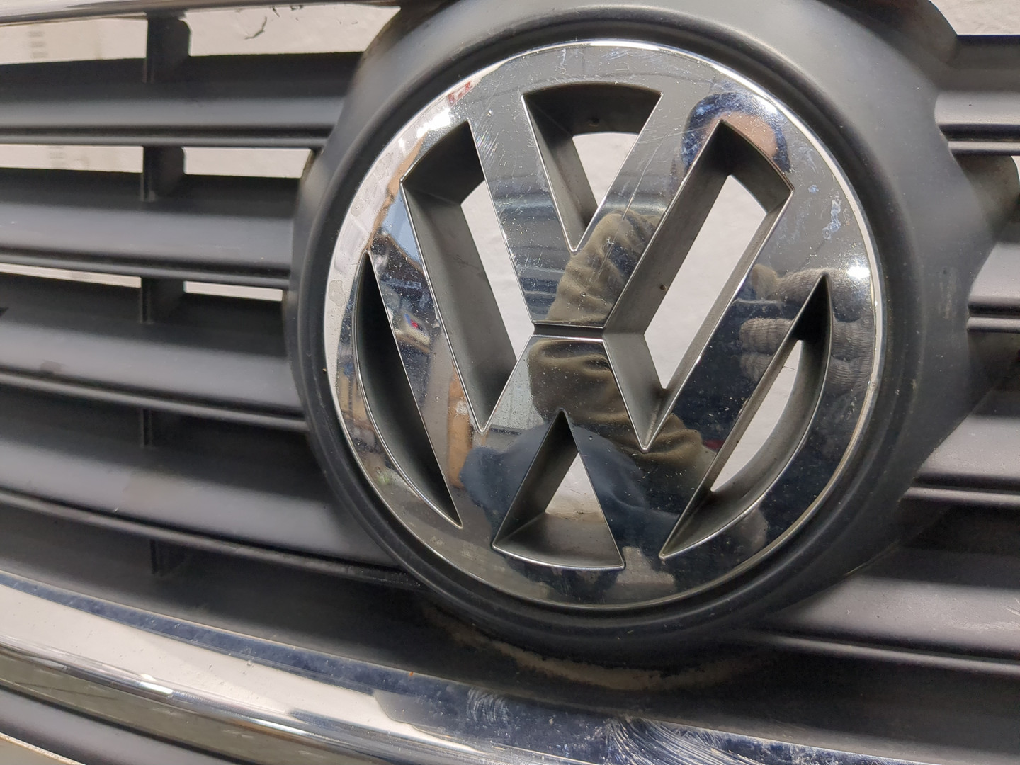 Бампер передний