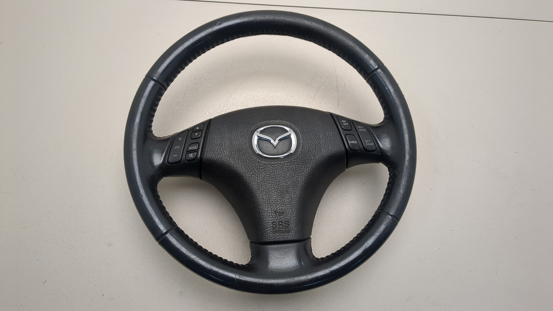 Рулевое колесо (руль)